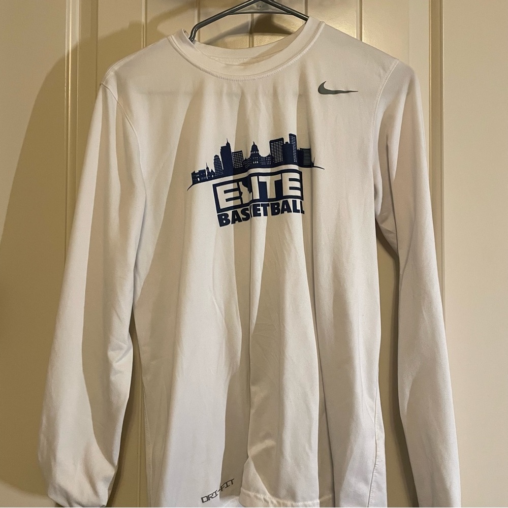 Men’s small Idaho elite basketball white shooting shirt